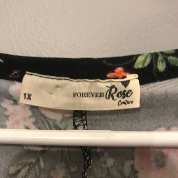 FOREVER ROSE Flower dress - Picture 3 of 3